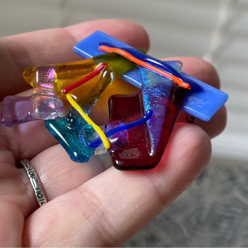 Signed vintage colorful fused art glass brooch ‘80s ‘90s - Picture 10 of 12